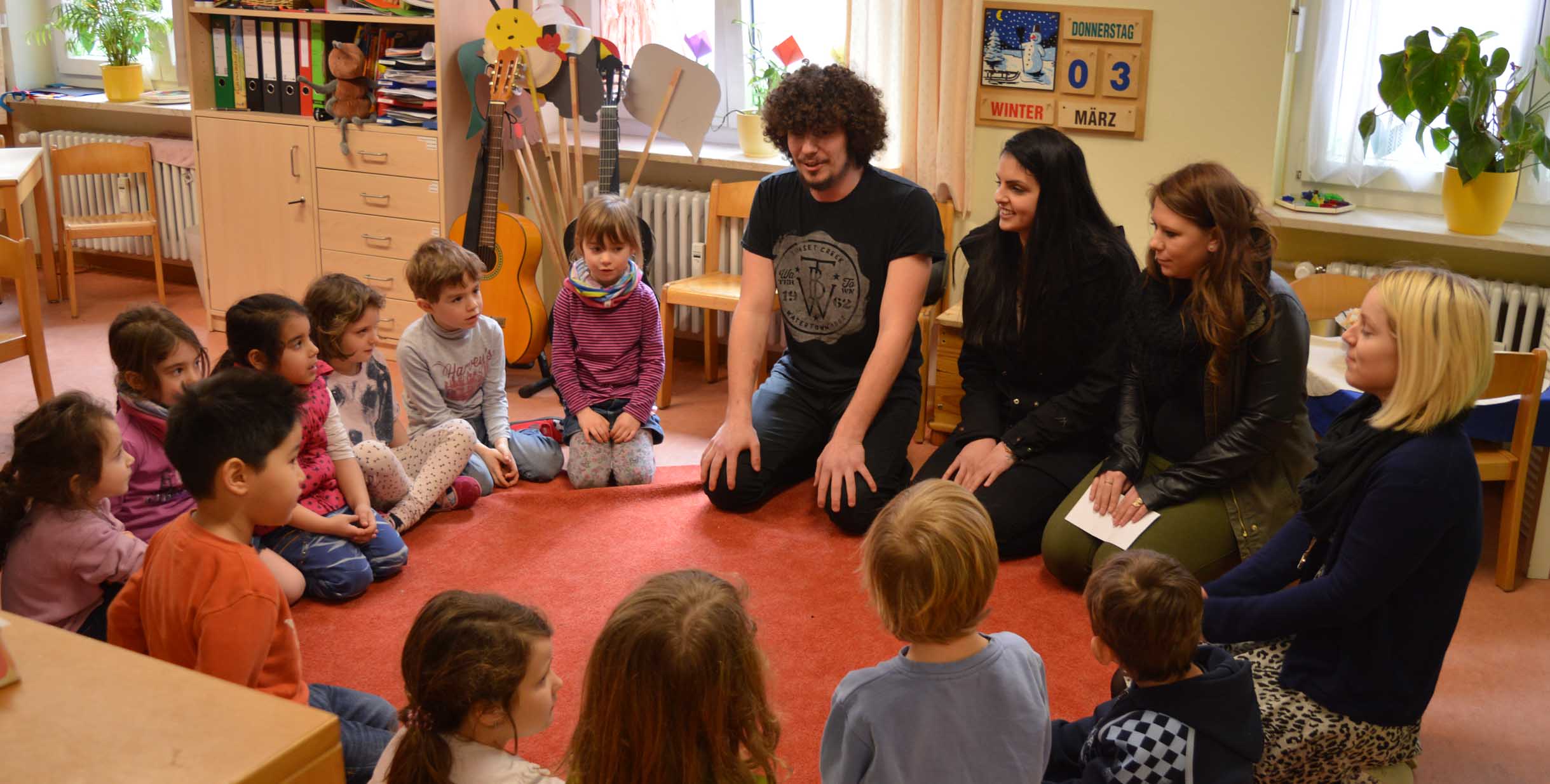 Spende an den Mainburger Kindergarten - Berufsschule, BOS und FOS Kelheim